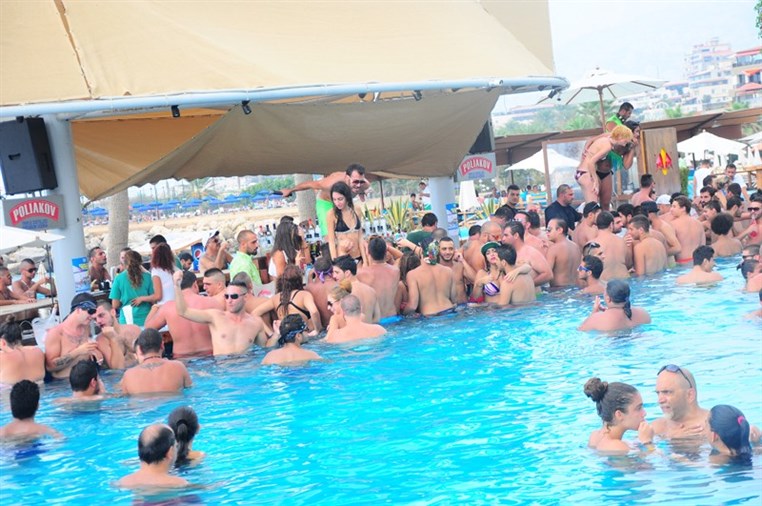 The Sunday Club at Cyan